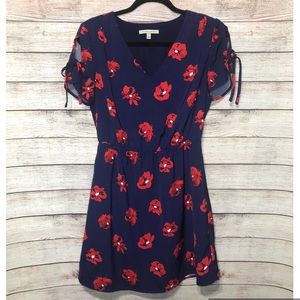 41 Hawthorn | Stitch Fix | Poppy Tie Sleeve Dress